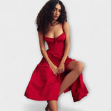 Zipporas - Tvarované bustier šaty s moderným jarným kvetinovým vzorom