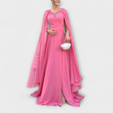 Mabel - Elegantné Maxikabát s rukávmi typu Cape a vysokým rozparkom