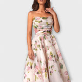 Elegantné Chiffon Midišaty