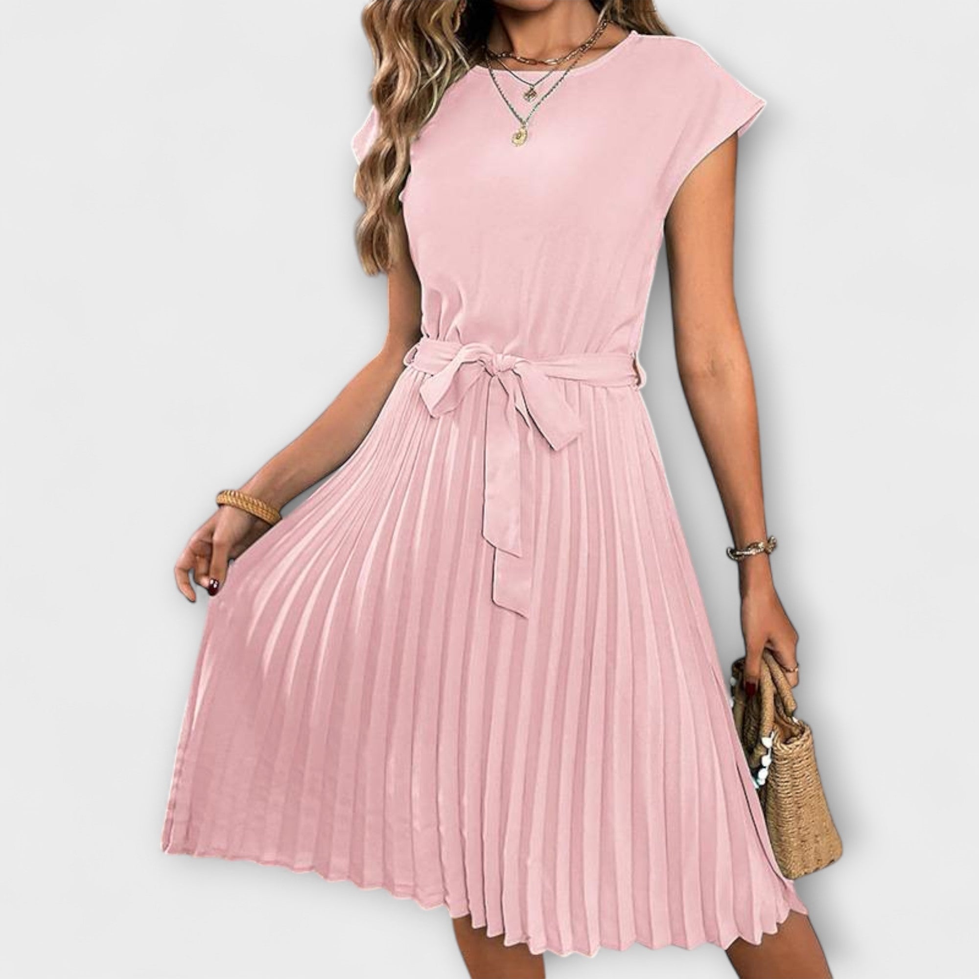 Elegantné midikleid